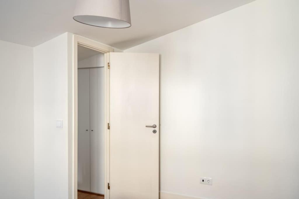 Cozy Ground Floor Studio With Ac And Loft Bedroom Lisboa المظهر الخارجي الصورة